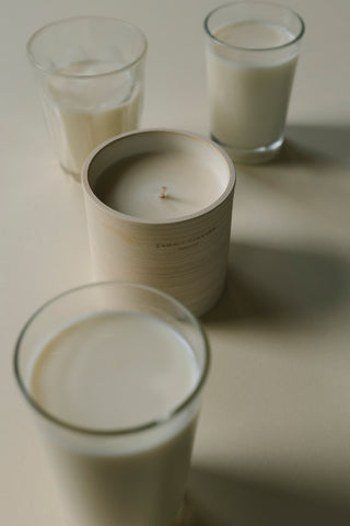HOT MILK - Candle